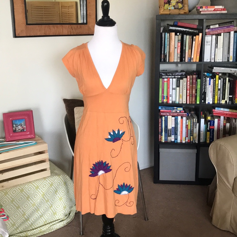 Deep V casual back tie dress